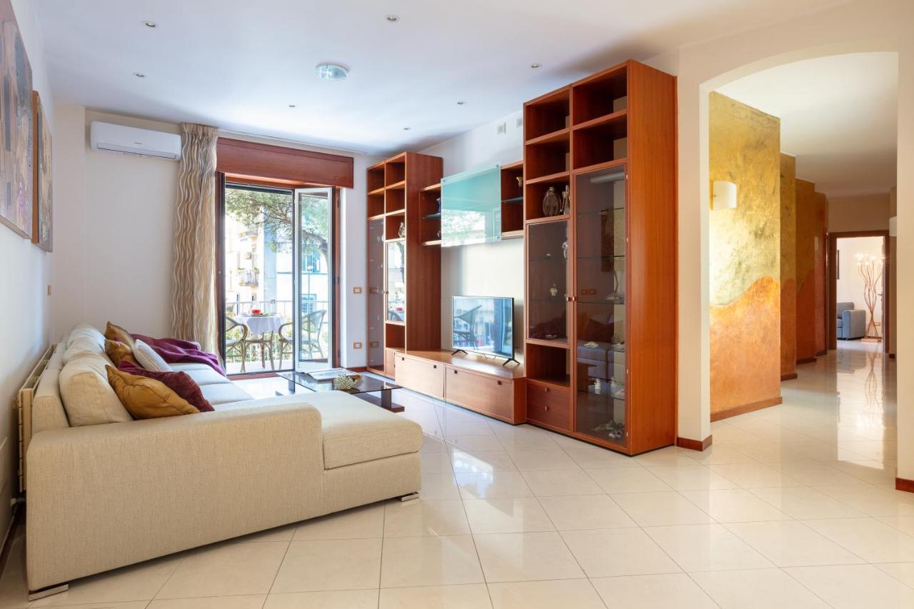 Spazio Napoletano By Dimorra Naples Luaran gambar